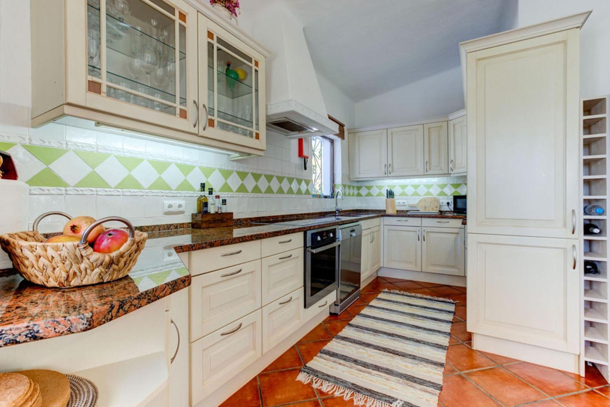 Villa Barlavento - Stunning 4-Bedroom Villa With Tennis Court كارفويرو المظهر الخارجي الصورة